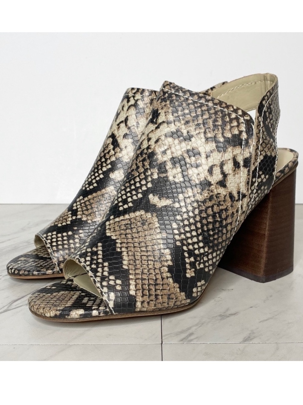 New! Treasure & Bond Snake Block Heel Shootie 9M